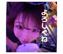 718405033