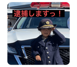 719066944