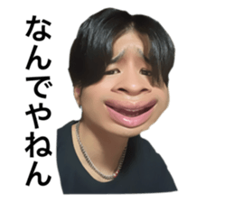 723024956