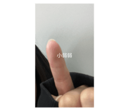723512913