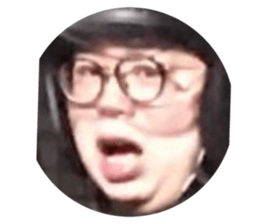724807833