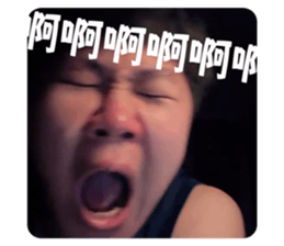726040792