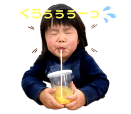 726584032