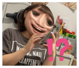 727437541
