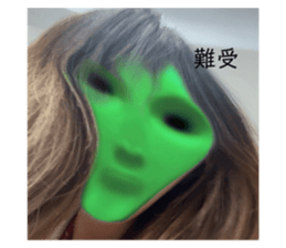 727943822