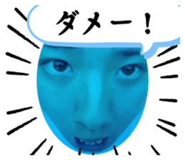 728601077