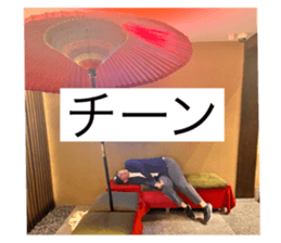 731559996