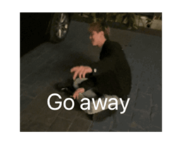 732413960