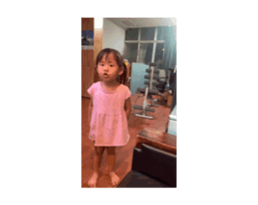 732575844