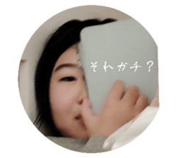 733359052
