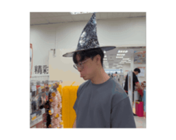 735088747