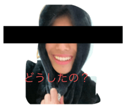 735977025