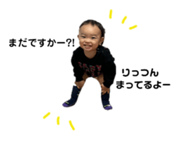 737208113