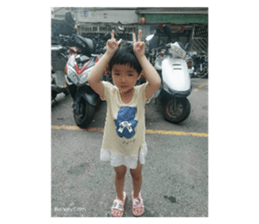 760589244