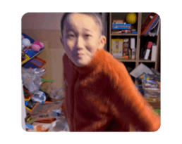 761058594