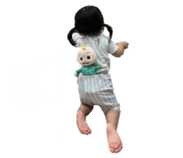 762115712