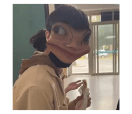 765972082