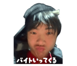 767562943