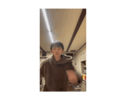 769822558