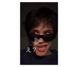 772625977