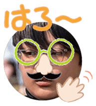 785872404