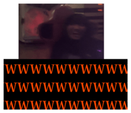 811728676