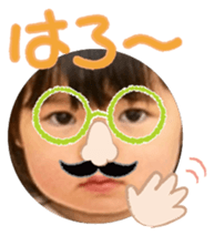 824889940