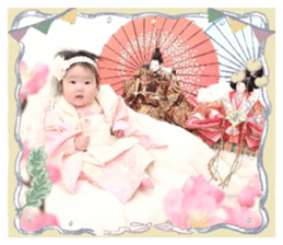 825635232
