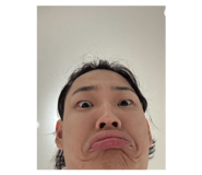 862978985
