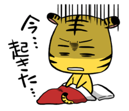 871921