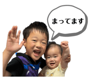 881878123