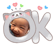 883500582