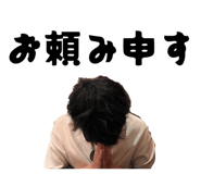 883541136