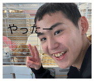 883565686