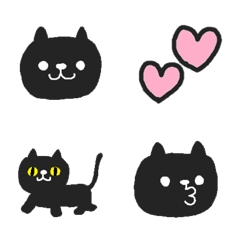 まんまる顔のゆるかわシンプル黒猫