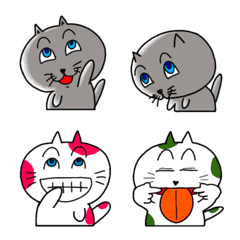 Emoji of three cats