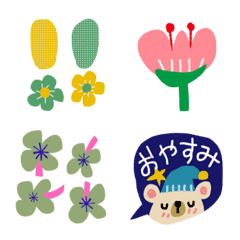 Flower-filled emoji