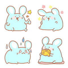 Fluffy mouse emoji