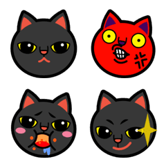 少しかわいい黒猫