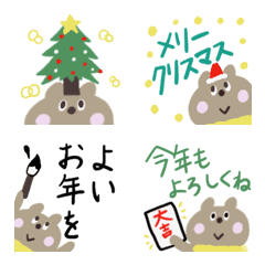 Brown bear emoji winter version