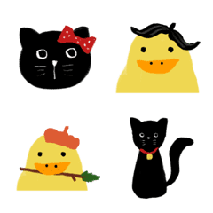 bird and black cat