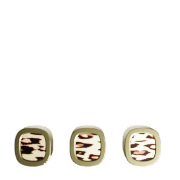 096
